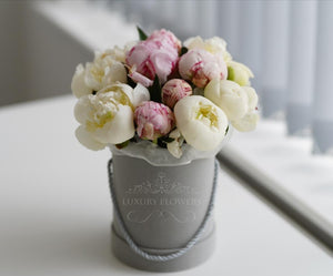 Luxury Peonies small box