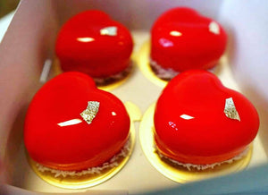 Delicious strawberry hearts deserts 4pcs